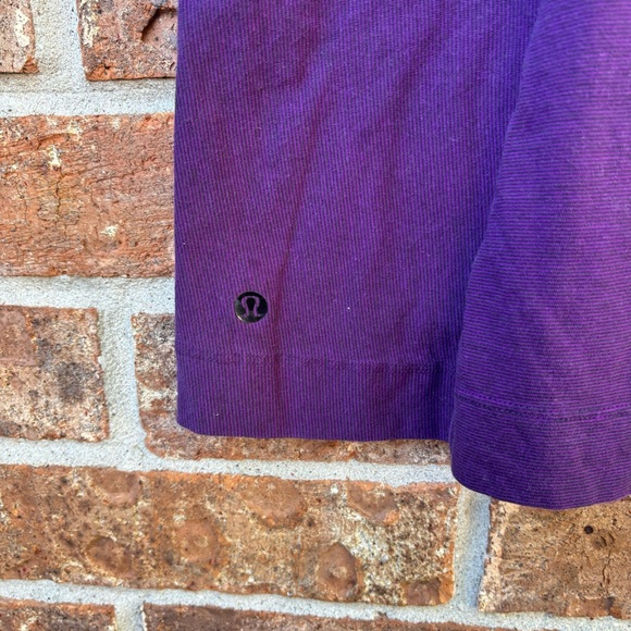 Lululemon Womens Basic T shirt Purple Crew neck pit-18” No size tag stretchable - Picture 5 of 8
